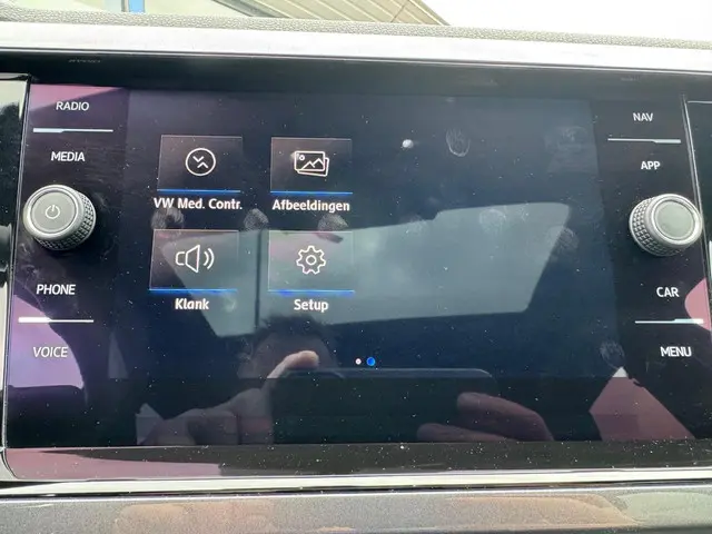 Volkswagen Polo 1.0 TSI Highline R-Line 2019 Benzine 37