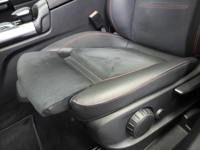 Mercedes-Benz B-Klasse B180 Aut. AMG 2020 Benzine 30