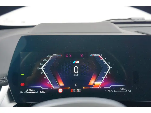 BMW X1 xDrive30e 2022 Hybride Benzine 13