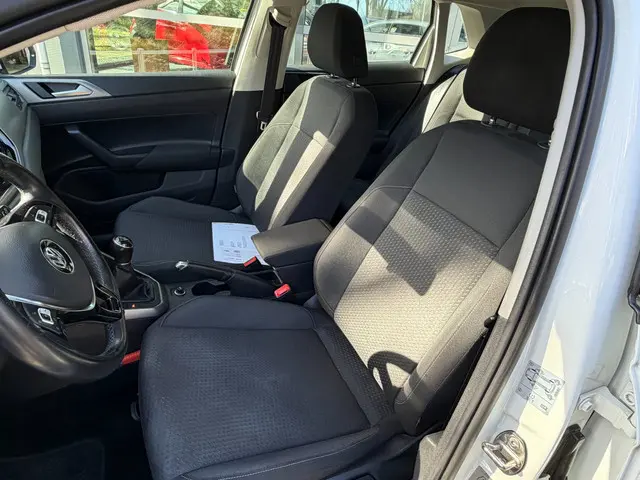 Volkswagen Polo 1.0 TSI Comfortline camera 2020 Benzine 11