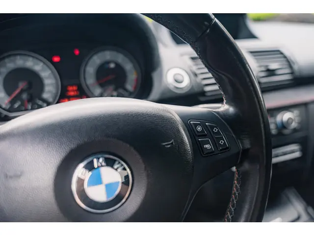 BMW 1 Serie Coupe 3.0i M 2012 Benzine 23