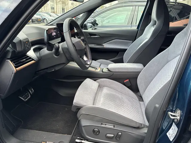 CUPRA Born Business Limited 63 kWh 2025 Elektrisch 8