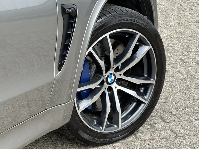 BMW X5 M 575pk 2015 Benzine 43