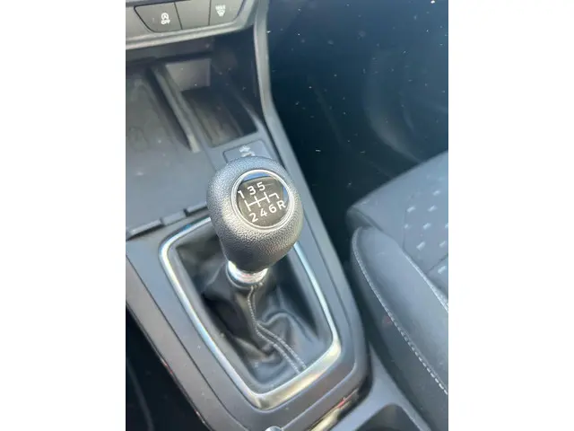 Ford Puma 1.0 EcoBoost Hybrid Titanium 2024 Benzine 7