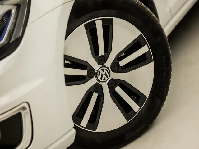 Volkswagen e-Golf Sport 2018 Elektrisch 31