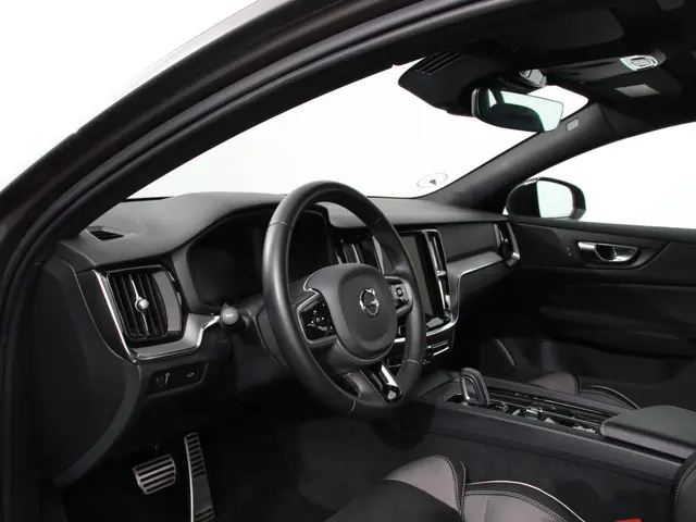 Volvo V60 2