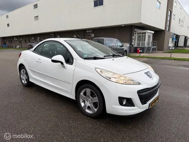 Peugeot 207 CC 1.6 VTi 2012 Benzine 2