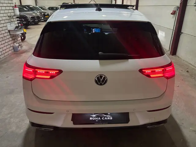 Volkswagen Golf 1.5 eTSI R-Line 2020 Hybride Benzine 8