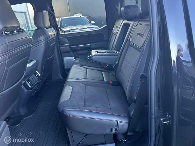 Ford F-150 USA Raptor R 5.2 V8 Supercharged 2024 Benzine 30