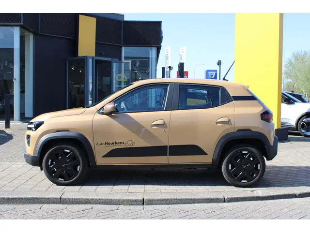 Dacia Spring Electric 65 Extreme 2024 Elektrisch 19