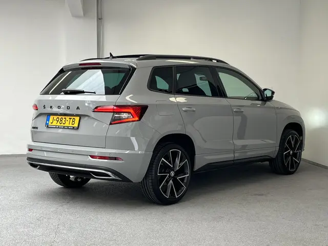 Škoda Karoq 1.5 TSI ACT Sportline 2020 Benzine 2