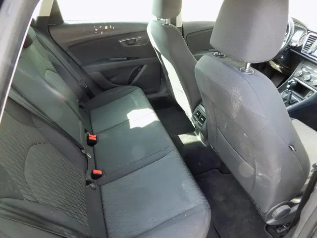 SEAT Leon ST 1.0 EcoTSI Style Connect Navi 2017 Benzine 13
