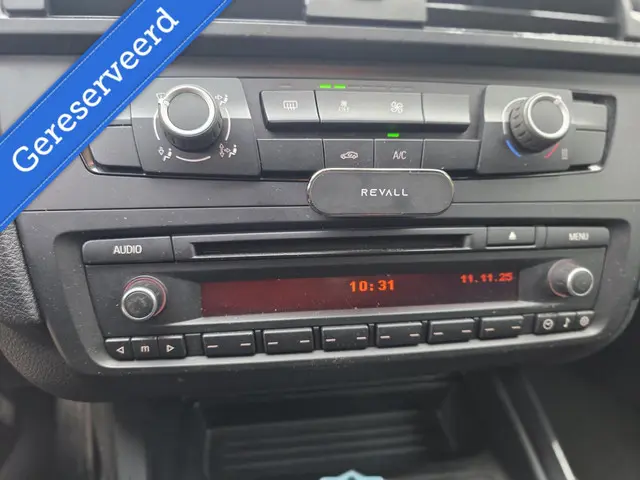 BMW 1 Serie 114i Business Sport Line 2013 Benzine 16