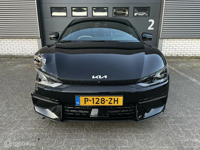 Kia EV6 GT-LINE/PANODAK/MERIDIANSUOND/77KW 2022 Elektrisch 2