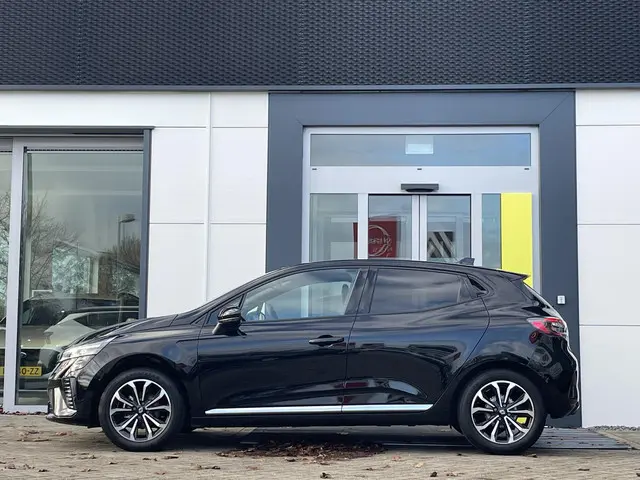 Renault Clio 1.0 TCe 90 GPF Techno 2024 Benzine 13