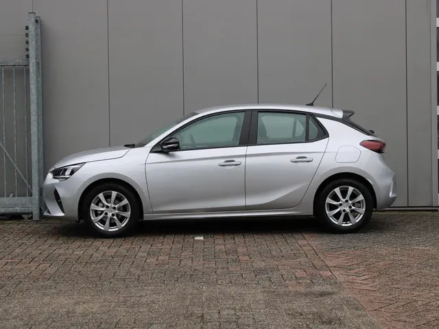 Opel Corsa 1.2 Edition 2023 Benzine 11