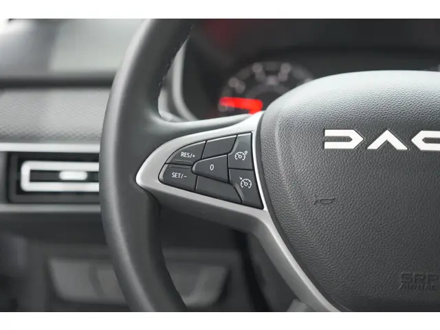 Dacia Jogger TCe 100 ECO-G Expression 2025 LPG/Gas 32