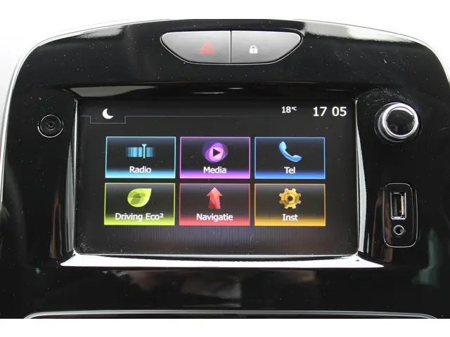 Renault Clio TCe 90 Limited 2019 Benzine 16