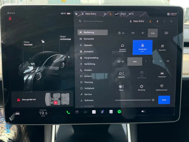 Tesla Model 3 Standard RWD Plus 60 kWh 2019 Elektrisch 14