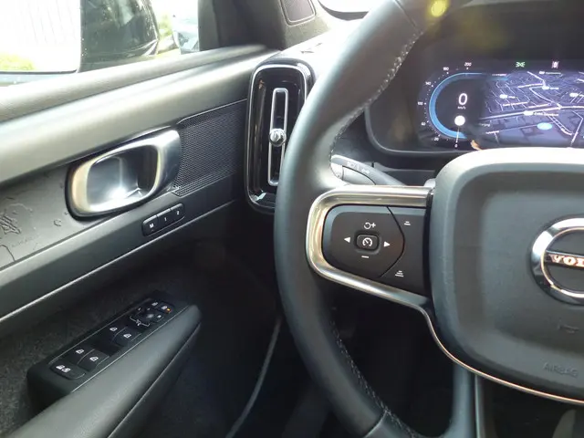 Volvo EC40 Extended Range Plus 82 kWh 2025 Elektrisch 11