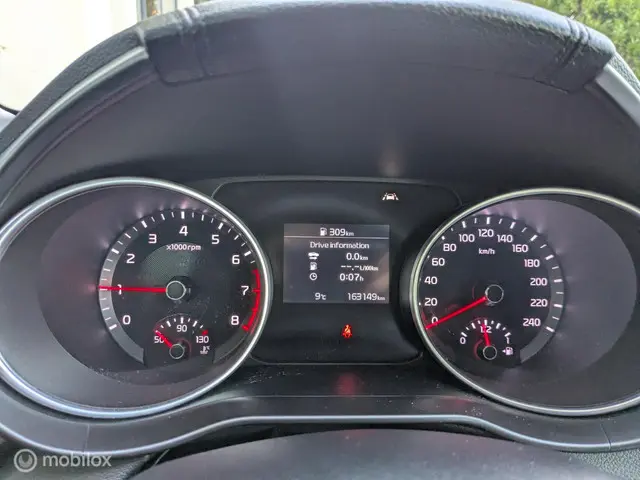 Kia Ceed 1.0 T-GDi DynamicLine 2021 Benzine 6