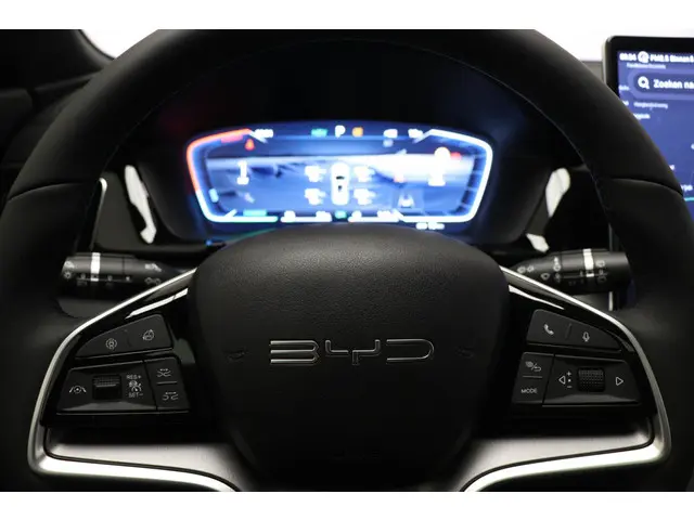 BYD SEAL U 1.5 DM-i FWD Boost 2025 Hybride Benzine 33