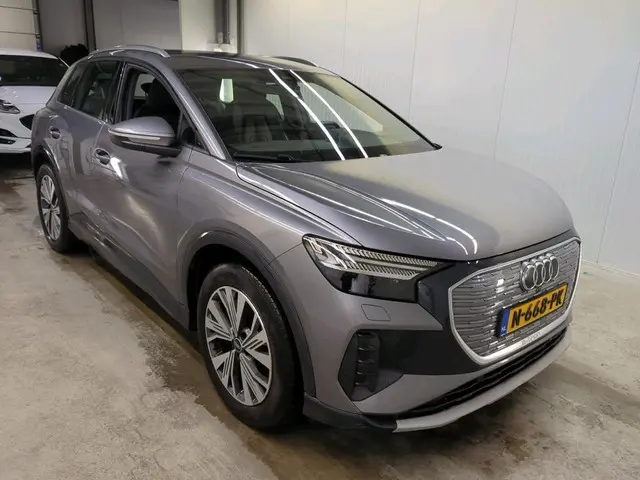 Audi Q4 e-tron 40 Advanced 77 kWh 2021 Elektrisch 2