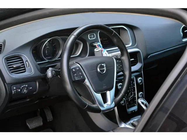 Volvo V40 1.5 T2 Polar+ 2019 Benzine 9