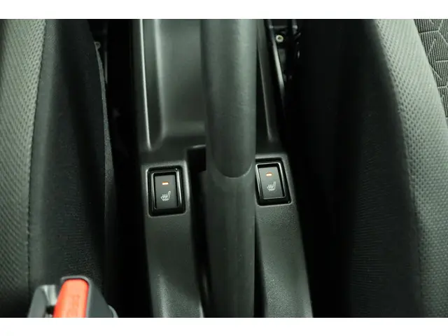 Suzuki Swift 1.2 Select Smart Hybrid 2025 Benzine 55