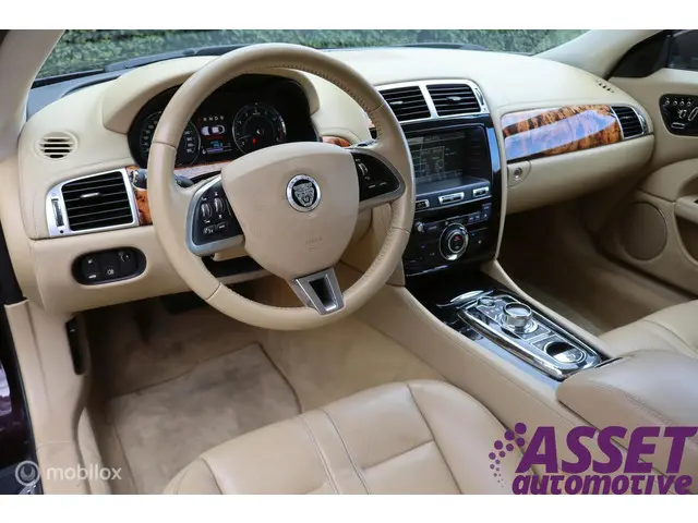 Jaguar XK 5.0 V8 Coupé 2013 Benzine 3