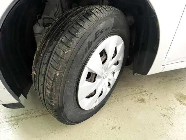 Toyota Verso-S 1.3 VVT-i Comfort 2013 Benzine 22