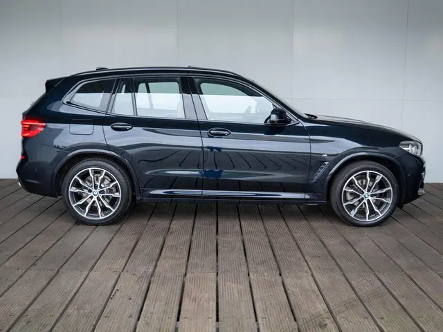 BMW X3 xDrive20i 2020 Benzine 4