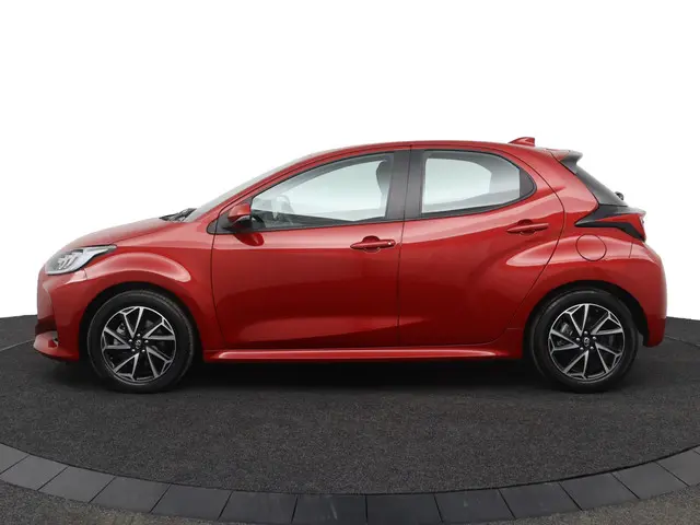 Toyota Yaris 1.5 Hybrid Dynamic 2022 Hybride Benzine 3