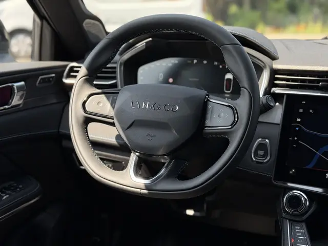 Lynk & Co 01 1.5 Aut. Hybrid 2024 Hybride Benzine 22