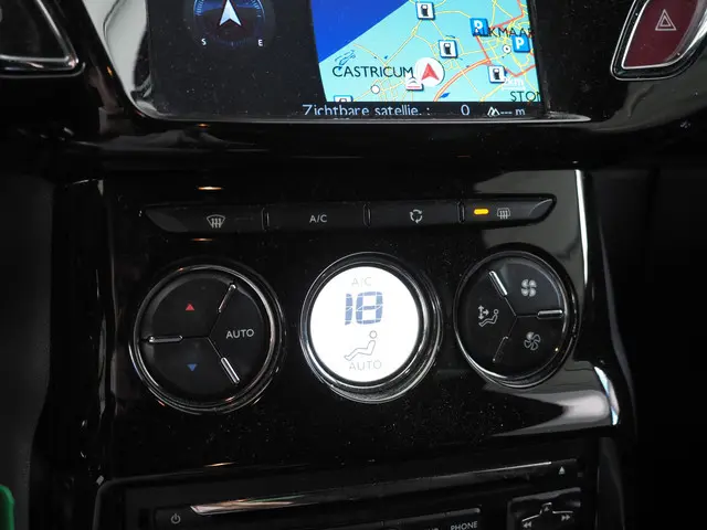 Citroën DS3 1.2 VTi So Chic 2013 Benzine 18