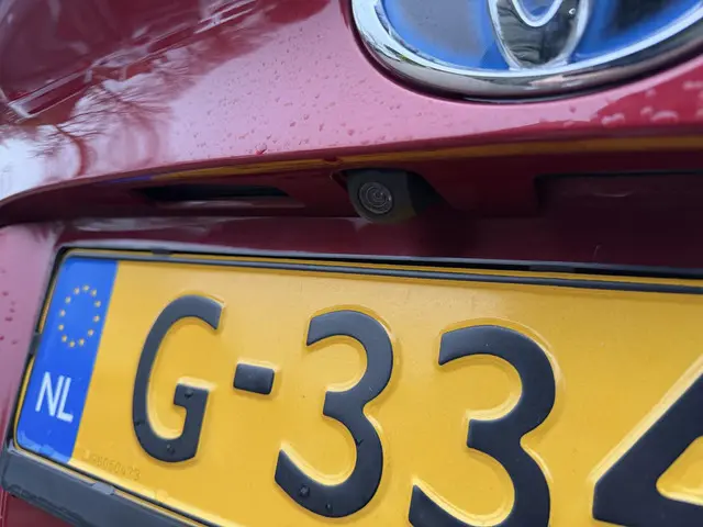 Toyota C-HR 1.8 Hybrid Dynamic 2019 Hybride Benzine 4