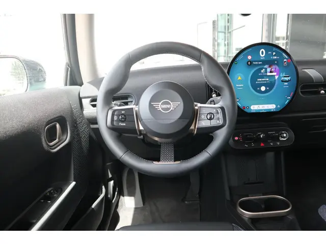 MINI 3-Deurs Cooper C 2024 Benzine 8