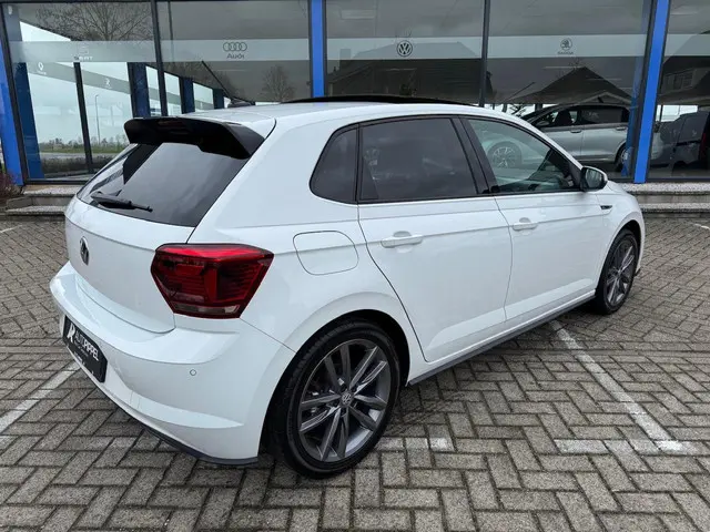 Volkswagen Polo 1.0 TSI Highline R-Line 2019 Benzine 14