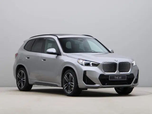 BMW iX1 xDrive30 67 kWh 2025 Elektrisch 7