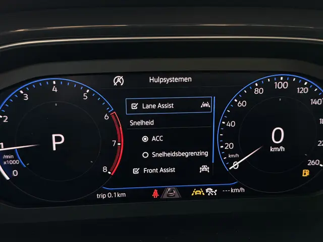 Volkswagen T-Roc 1.5 TSI Sport 2019 Benzine 17