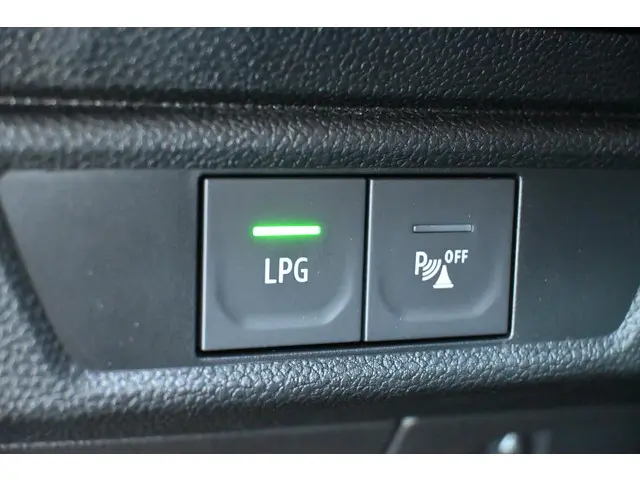 Dacia Sandero TCe 100 ECO-G Expression 2023 Benzine 23