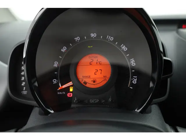 Toyota Aygo 1.0 VVT-i x-play 2021 Benzine 11