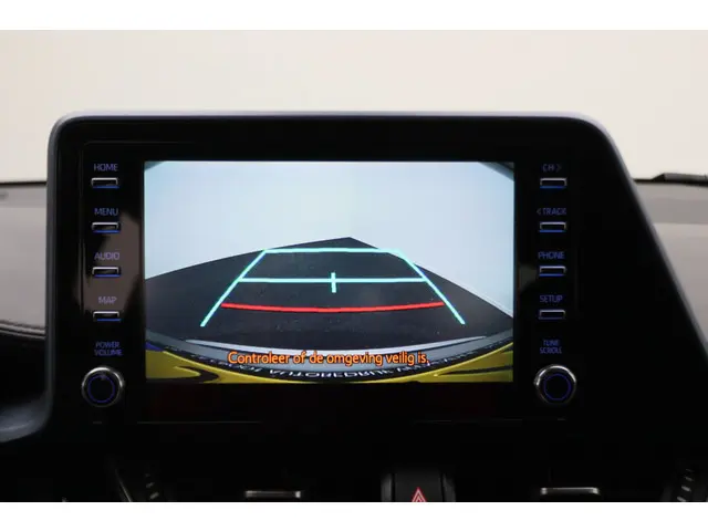 Toyota C-HR 1.8 Hybrid Dynamic 2020 Hybride Benzine 44