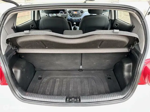Hyundai i10 1.0i i-Motion Premium 2016 Benzine 17