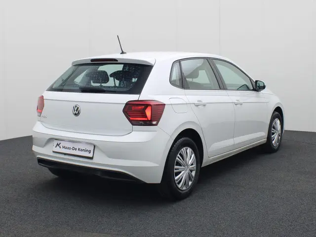 Volkswagen Polo 2