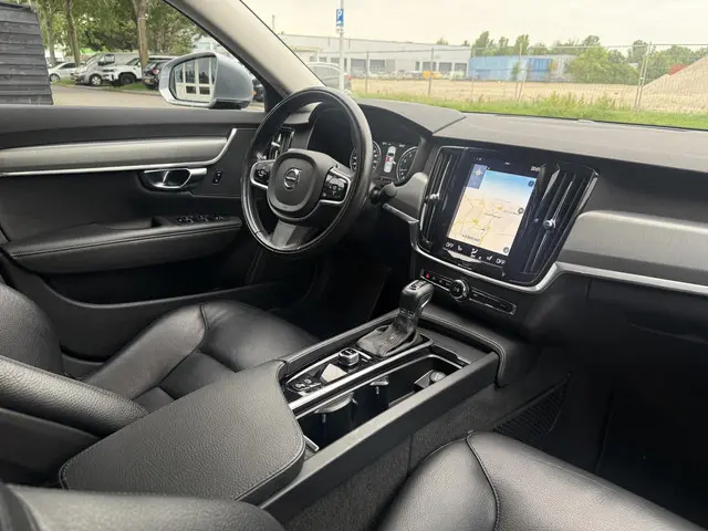 Volvo S90 2.0 T5 2017 Benzine 10