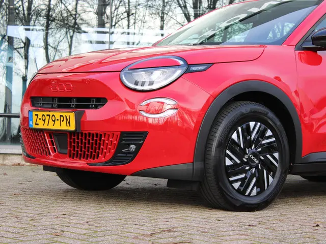 Fiat 600 600e RED 54 kWh 2024 Elektrisch 15