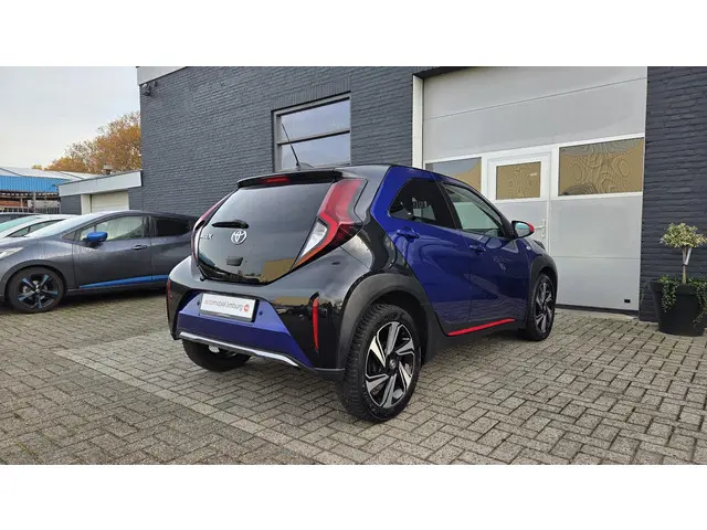Toyota Aygo X 1.0 VVT-i MT Premium 2022 Benzine 6