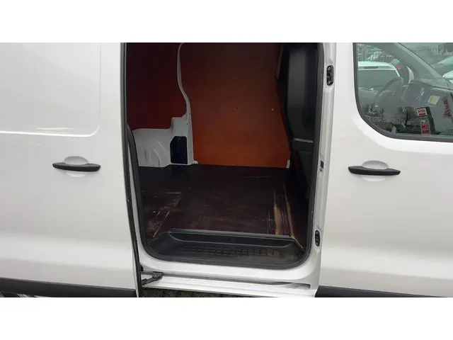 Peugeot Expert 2.0 BlueHDI 120 Premium 2019 Diesel 10