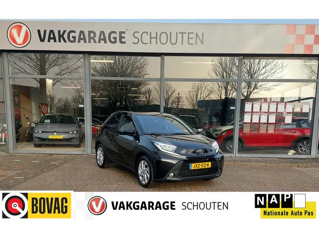 Toyota Aygo X 1.0 VVT-i MT first 2024 Benzine